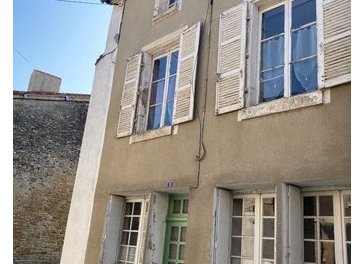 401DIT - Maison  6 pièce(s) 169 m2